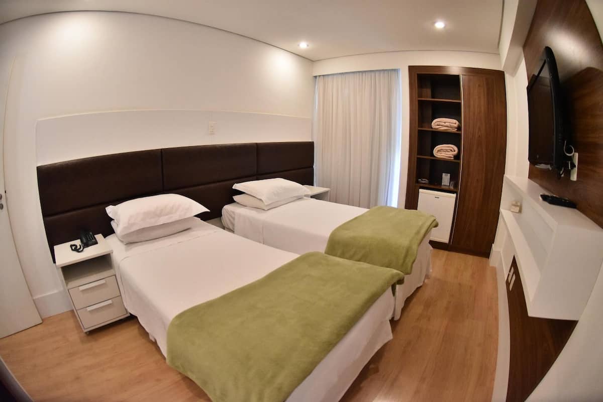 Minibar, chambres insonorisées, Wi-Fi gratuit, draps fournis