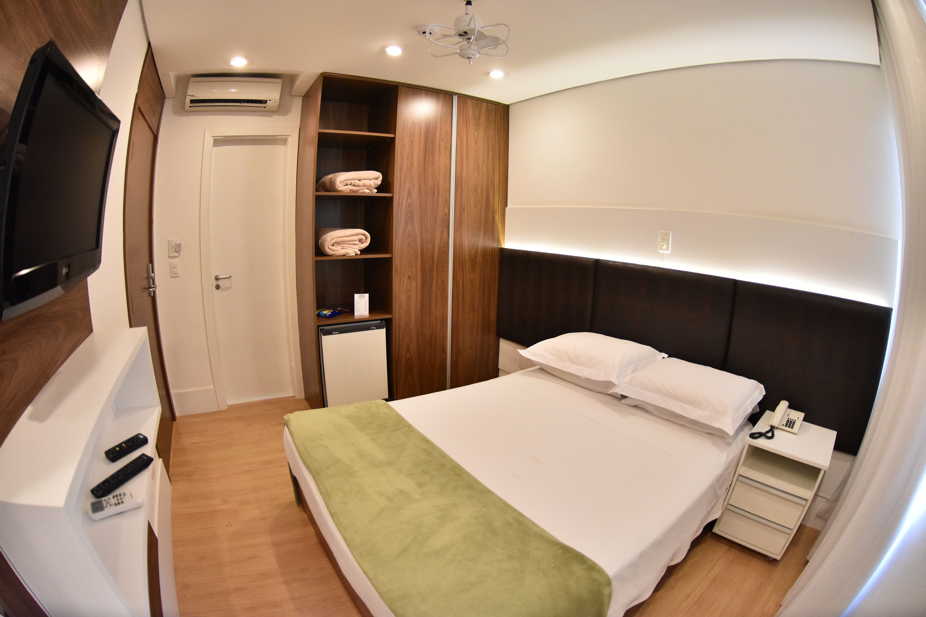 standard double room single use | 1 bedroom, minibar, soundproofing, free wifi