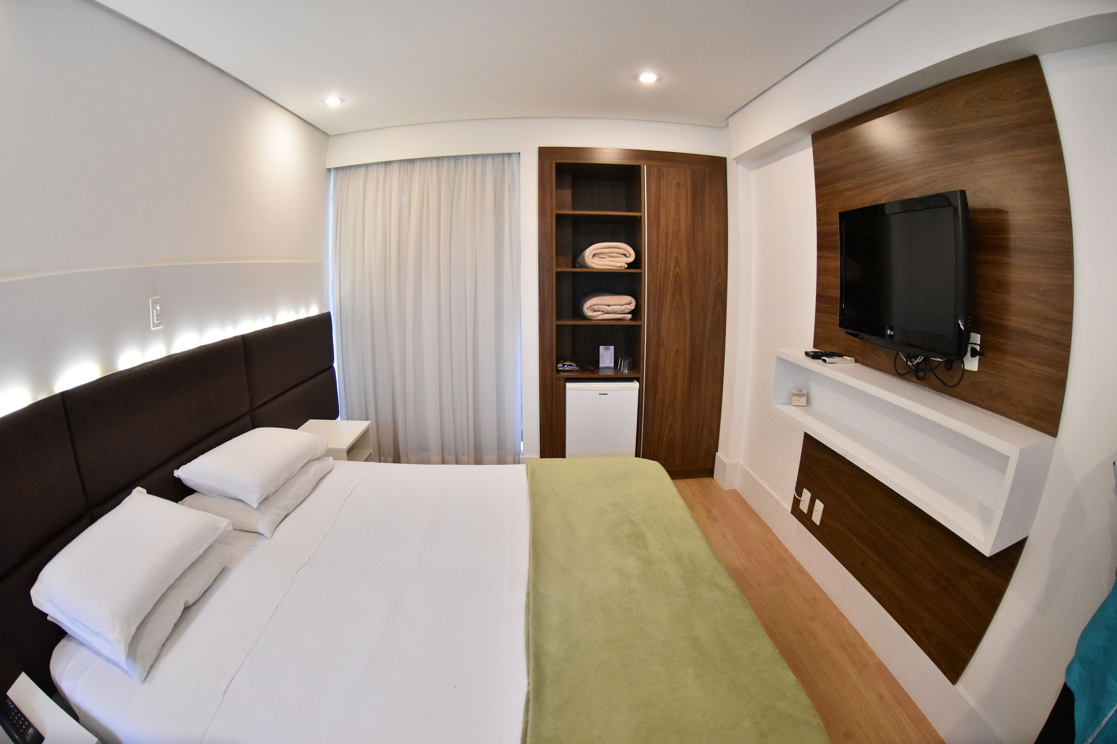 deluxe room | 1 bedroom, minibar, soundproofing, free wifi
