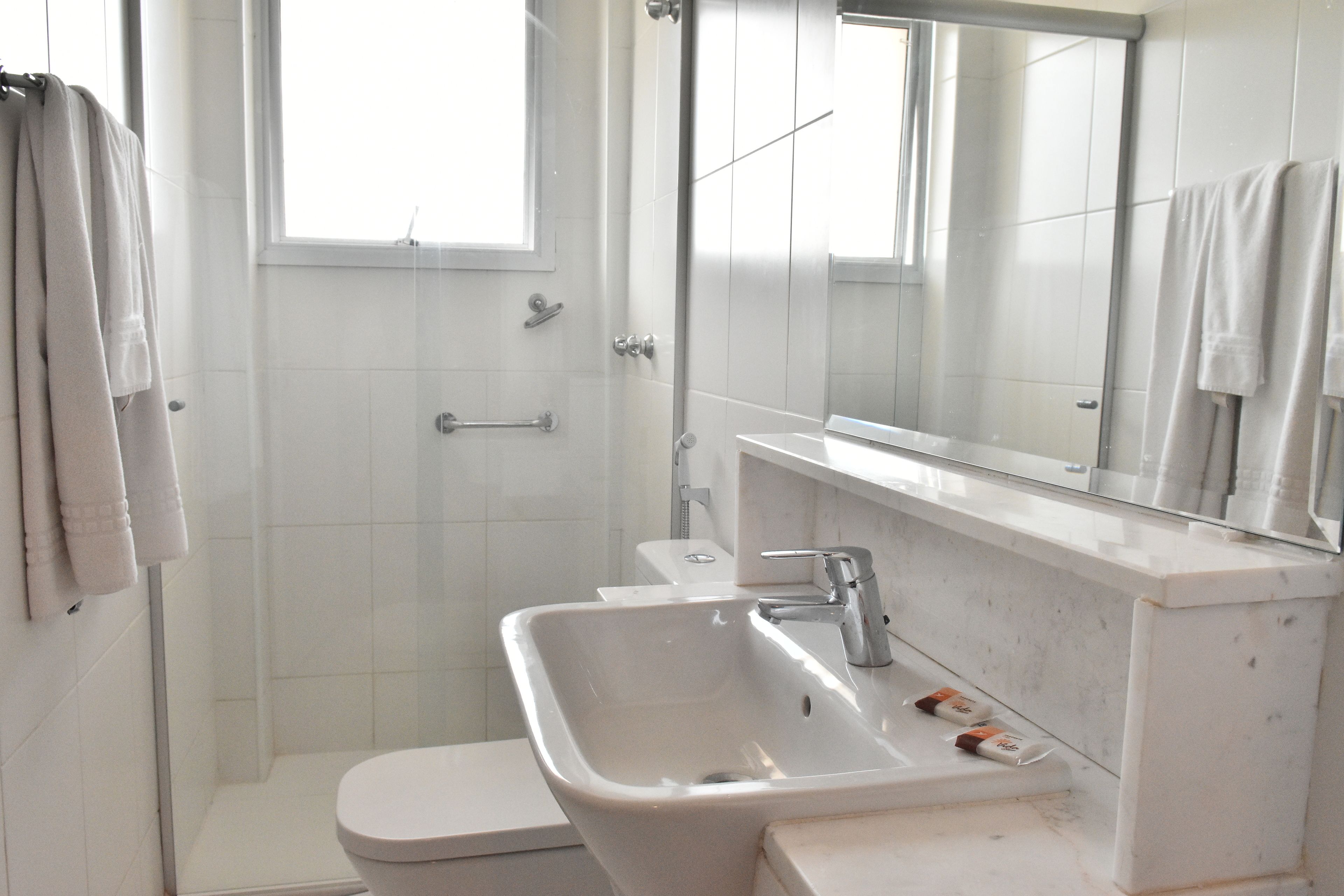 standard double room single use | bathroom | shower, free toiletries, hair dryer, towels