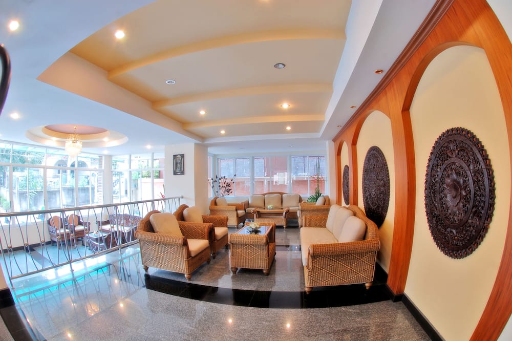 Golden Villa
