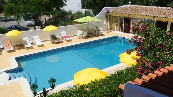 Outdoor pool - Apartamentos Solar do Sol (Albufeira)
