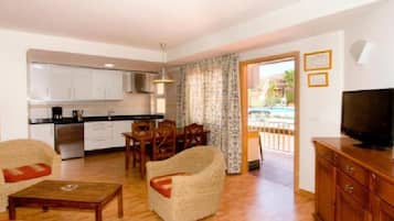 In-room safe, iron/ironing board, free WiFi