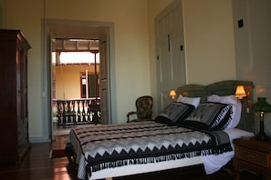 1 bedroom, in-room safe, soundproofing, bed sheets