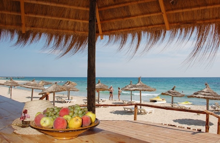 Private beach nearby, white sand, sun loungers, beach umbrellas