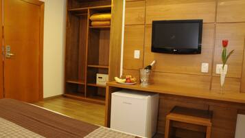 Apartamento Super Luxo | Frigobar, Wi-Fi de cortesia, roupa de cama