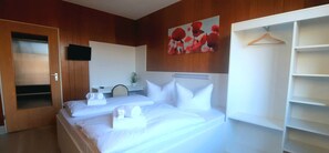 Standard Double Room | Hypo-allergenic bedding, desk, blackout drapes, soundproofing