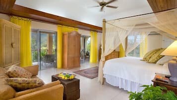 Villa, 4 habitaciones | 4 habitaciones, ropa de cama de alta calidad y escritorio