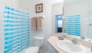 Condo, 2 Bedrooms | Bathroom | Hair dryer