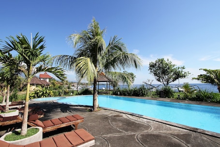 Sundeck