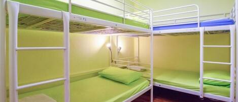 Free WiFi, bed sheets