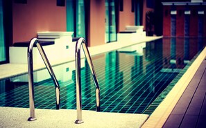 Outdoor pool - Maytara Hotel (Pattaya)