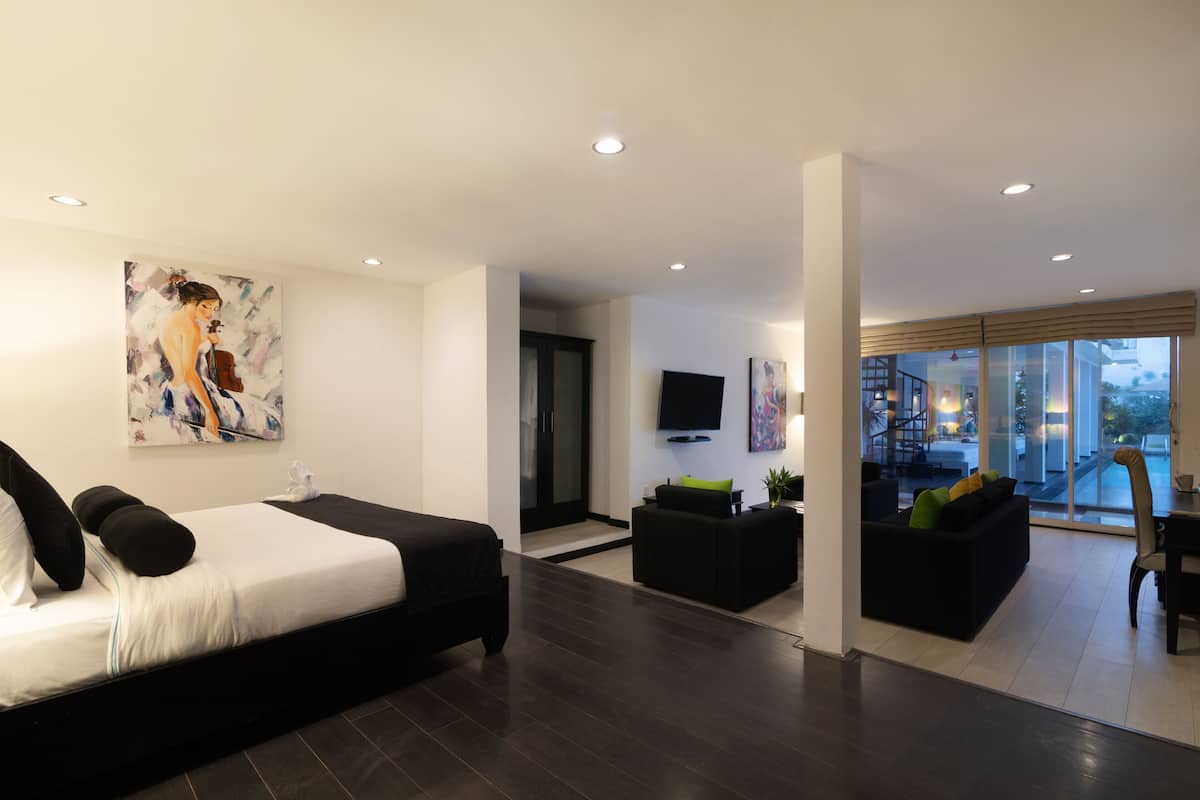 Deluxe Family room | 埃及棉床單、高級寢具、迷你吧、房內夾萬