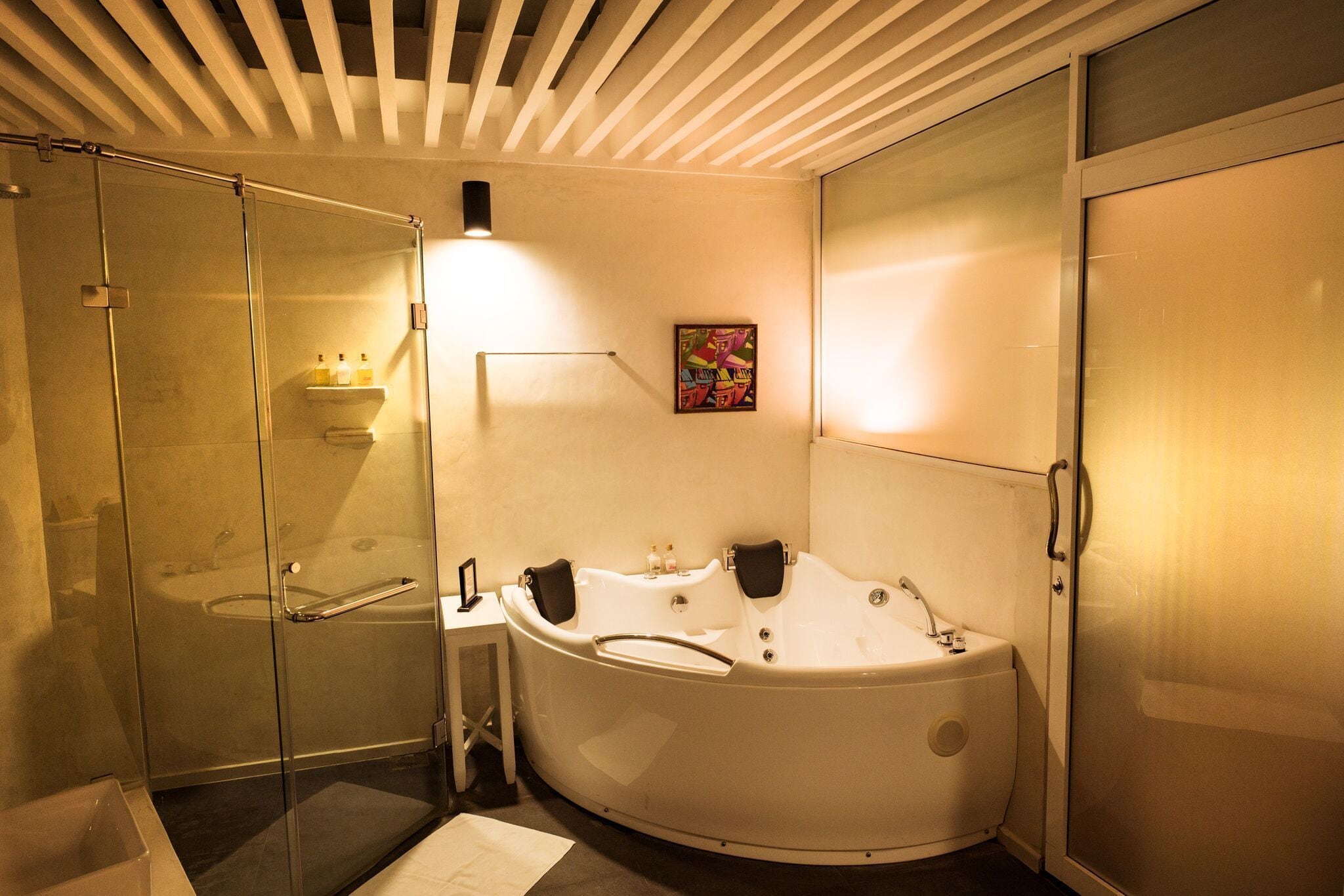 free toiletries, hair dryer, bathrobes, bidet