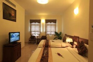 Superior Twin Room | Minibar, desk, free WiFi - Blue Ocean II Hotel (Da Nang)