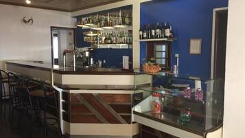 Bar (en la propiedad)