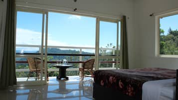 Habitación superior, balcón | Terraza o patio