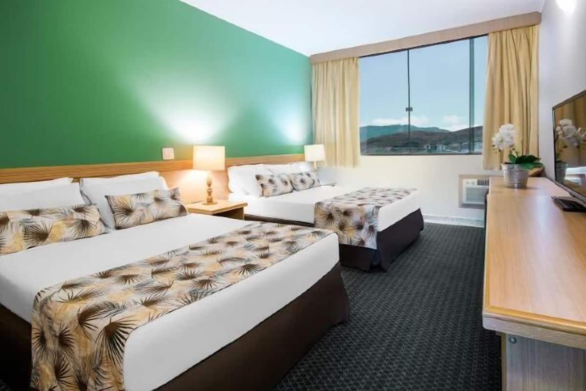 In-room safe, free WiFi, bed sheets