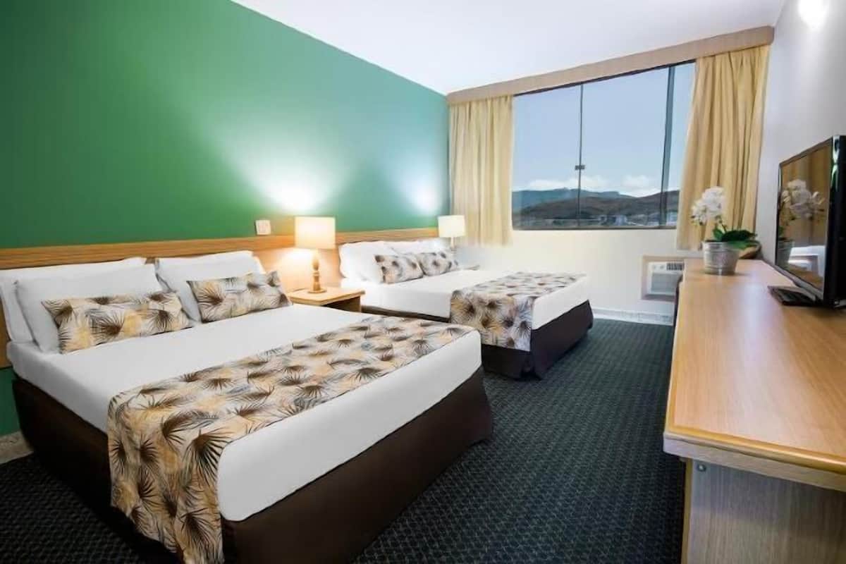 In-room safe, free WiFi, bed sheets