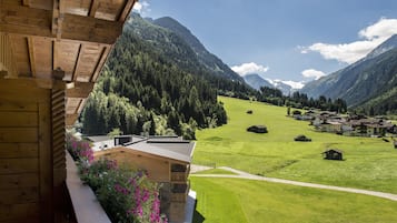 Doppelzimmer Panoramablick | Balkon