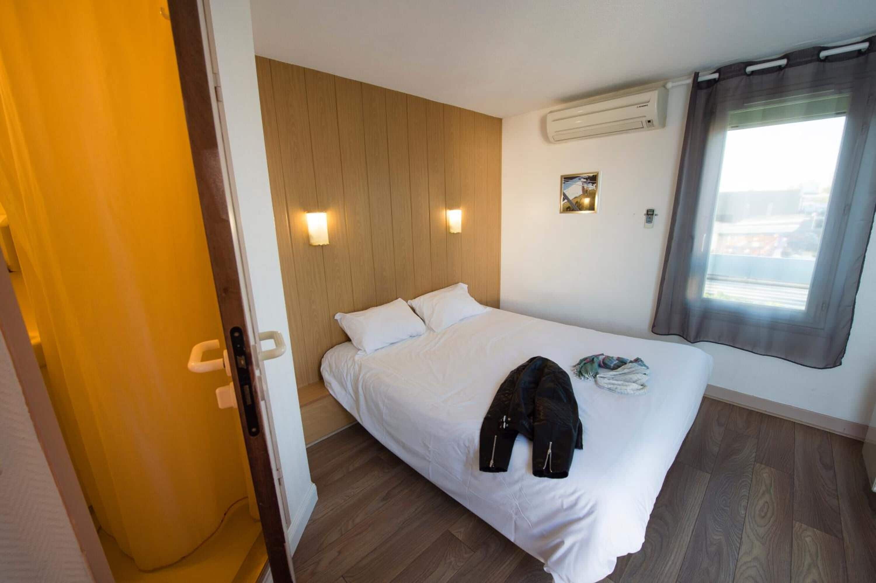 double room, 1 queen bed | 1 bedroom, premium bedding, desk, soundproofing