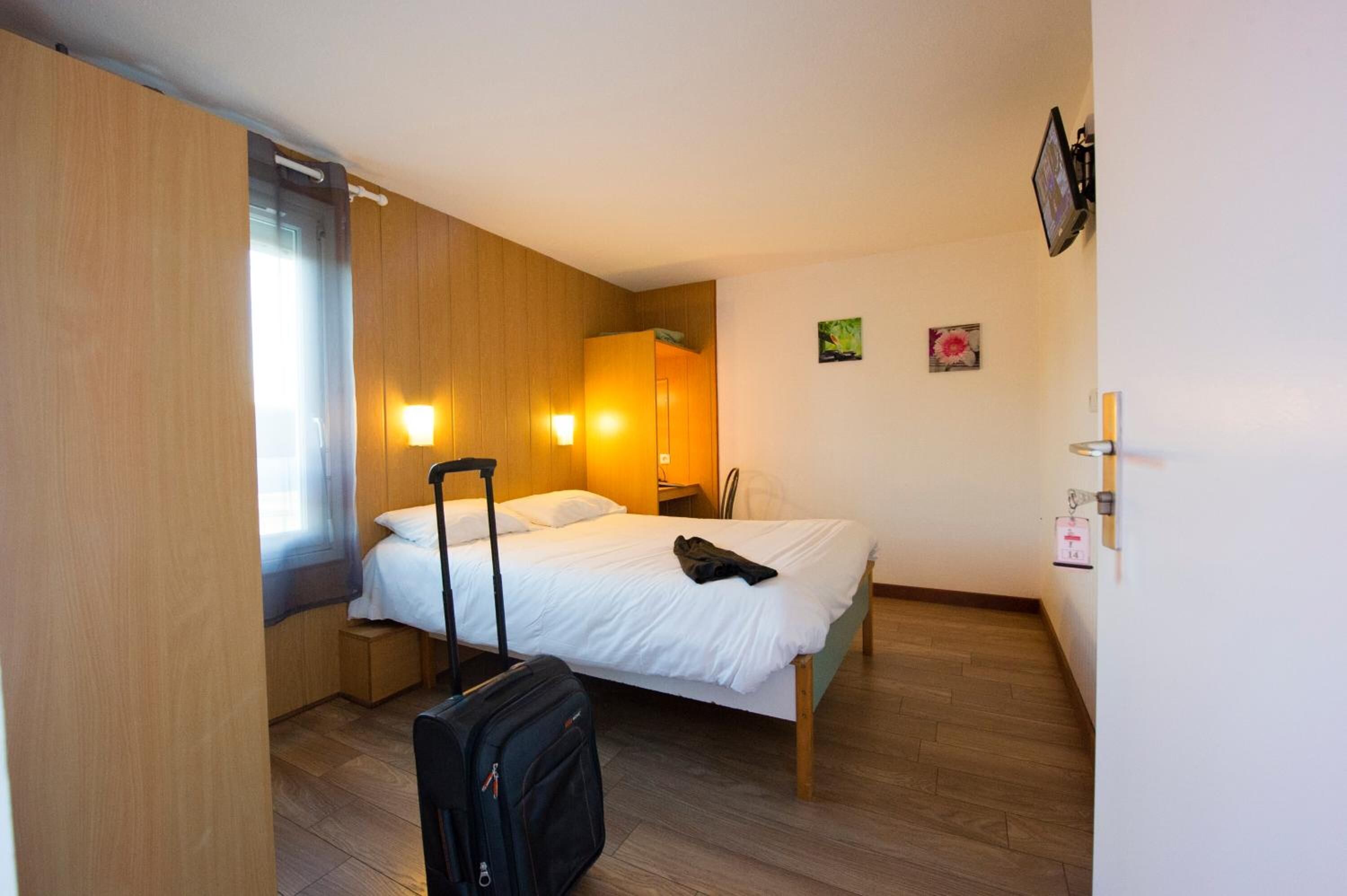 double room, 1 queen bed | 1 bedroom, premium bedding, desk, soundproofing