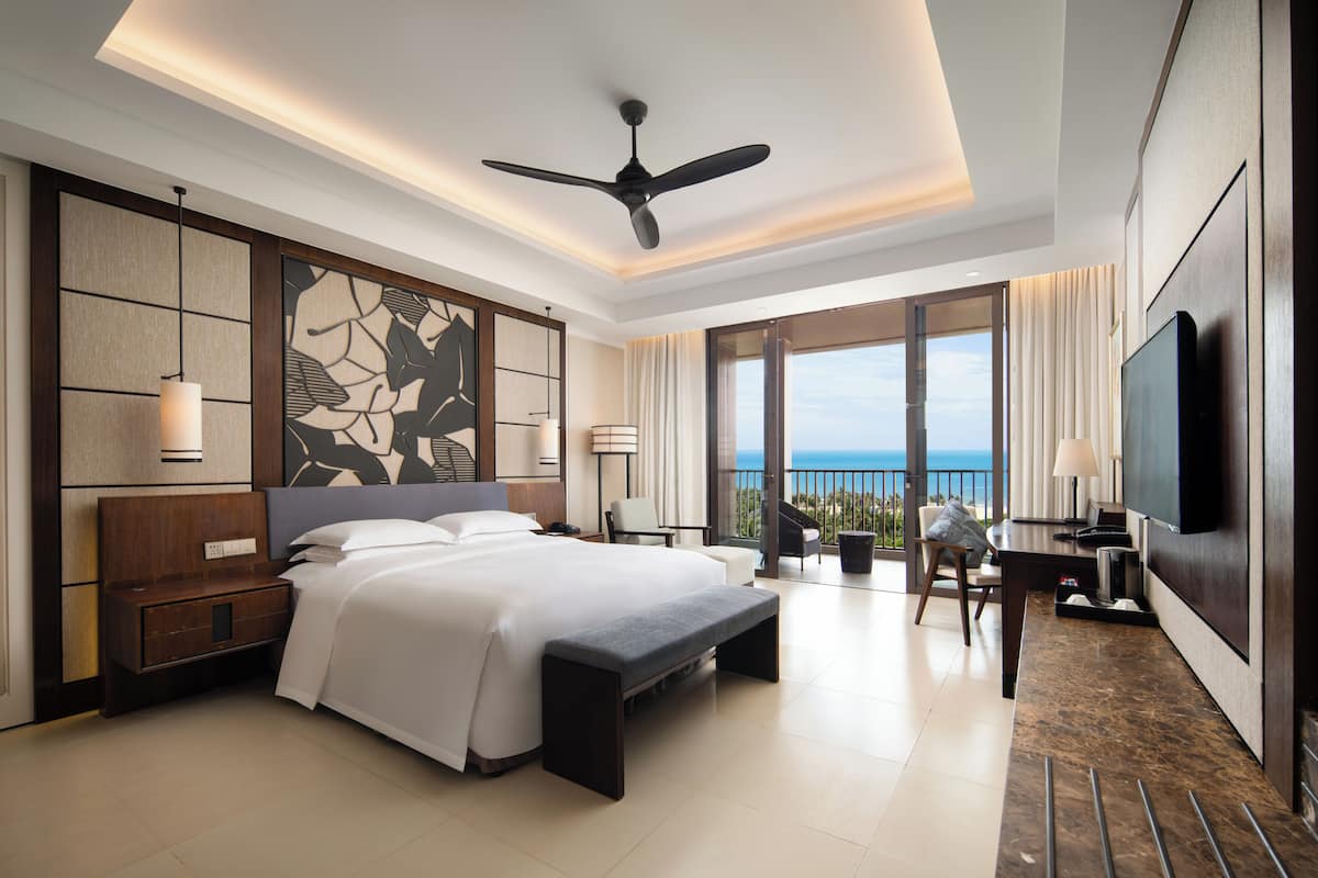 1 bedroom, premium bedding, in-room safe, individually decorated