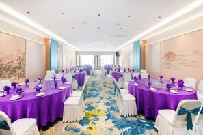Meeting facility - Yiaihu Hotel (Huanggang)