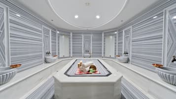 Sauna, hot tub, steam room, Turkish bath/hammam, body treatments