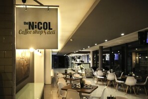Dining - The Nicol Hotel (Johannesburg)