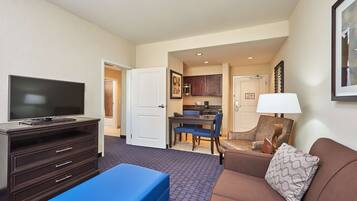 Een 42-inch flatscreentelevisie met kabelzenders en televisie