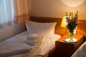 Cunas gratuitas, camas plegables/adicionales y wifi