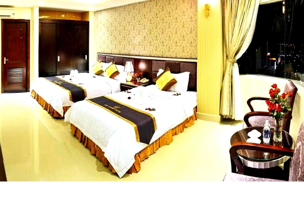Minibar, in-room safe, soundproofing, free WiFi