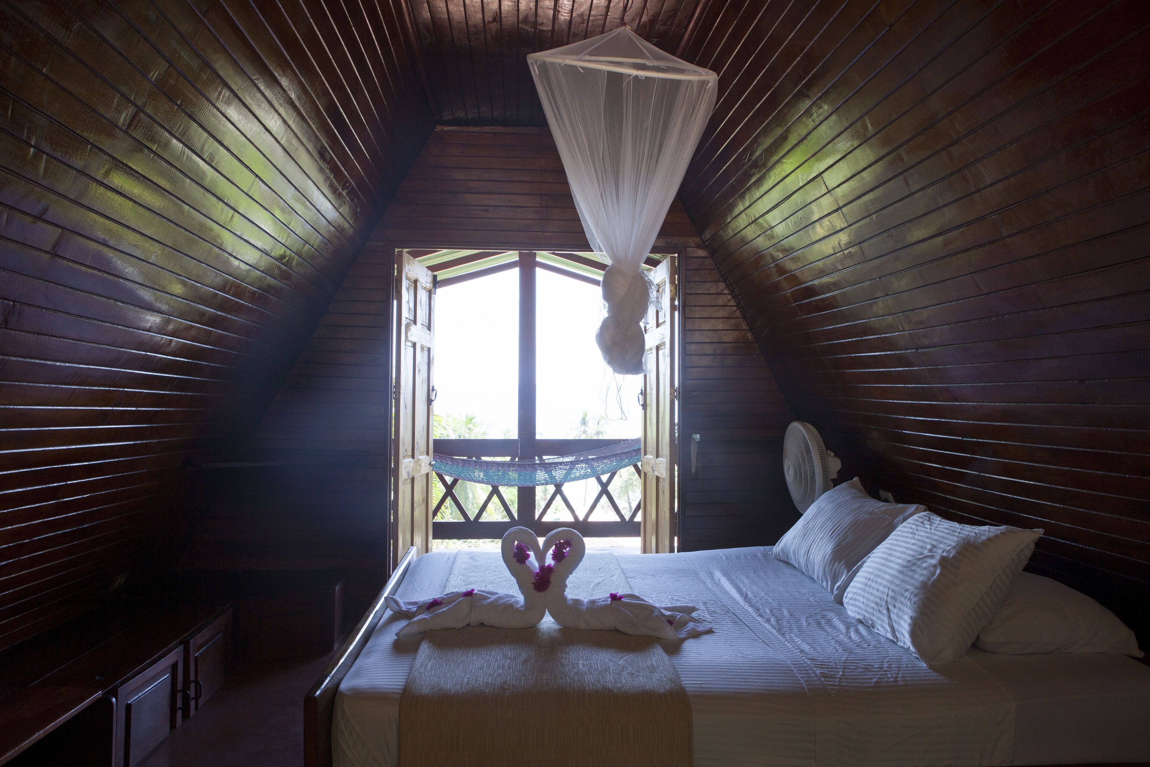 blackout curtains, free wifi, bed sheets