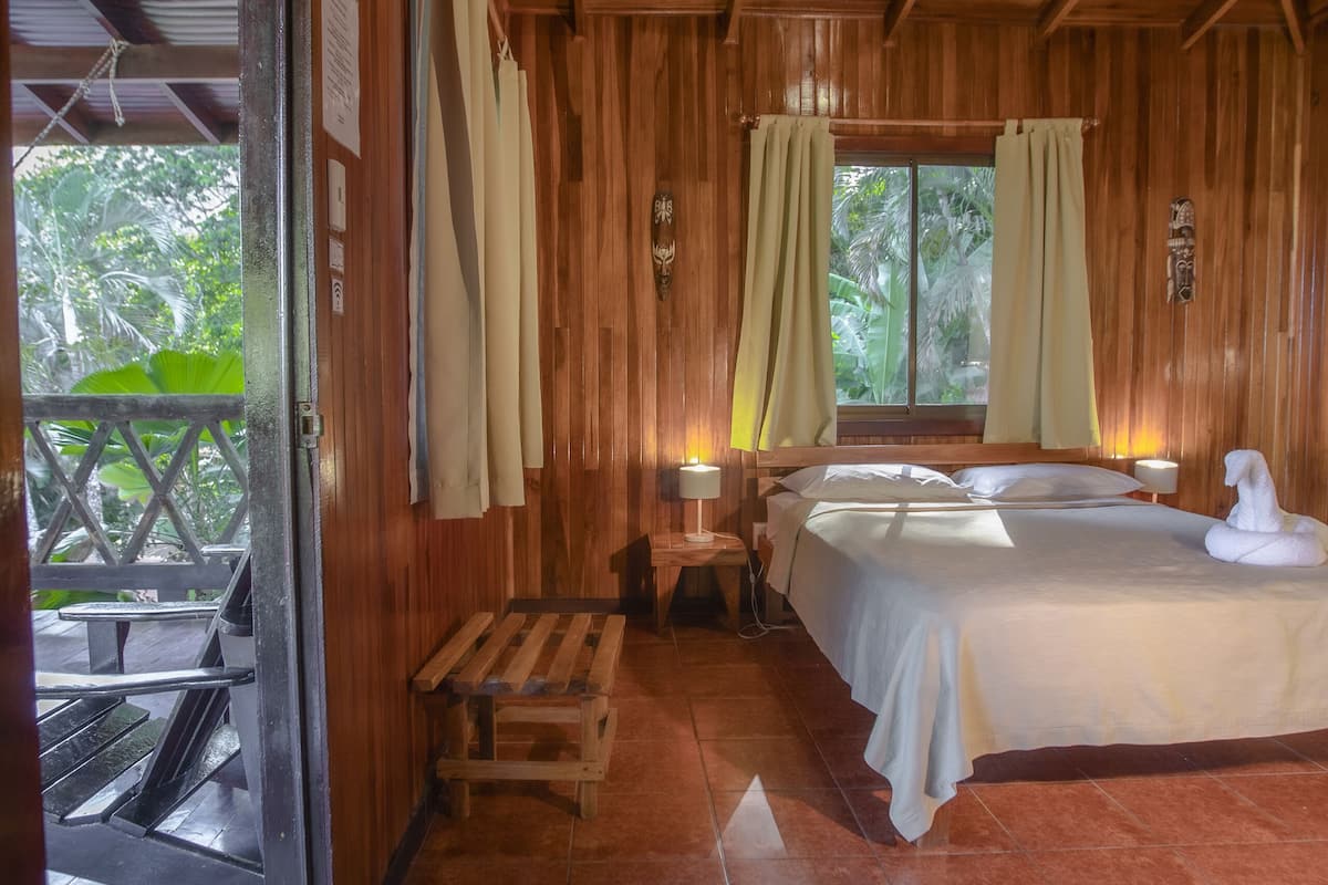 deluxe double room, balcony | blackout curtains, free wifi, bed sheets