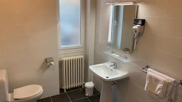 Standard trippelrum - privat badrum | Badrum