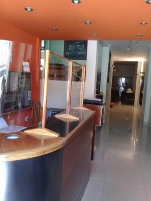 Concierge desk