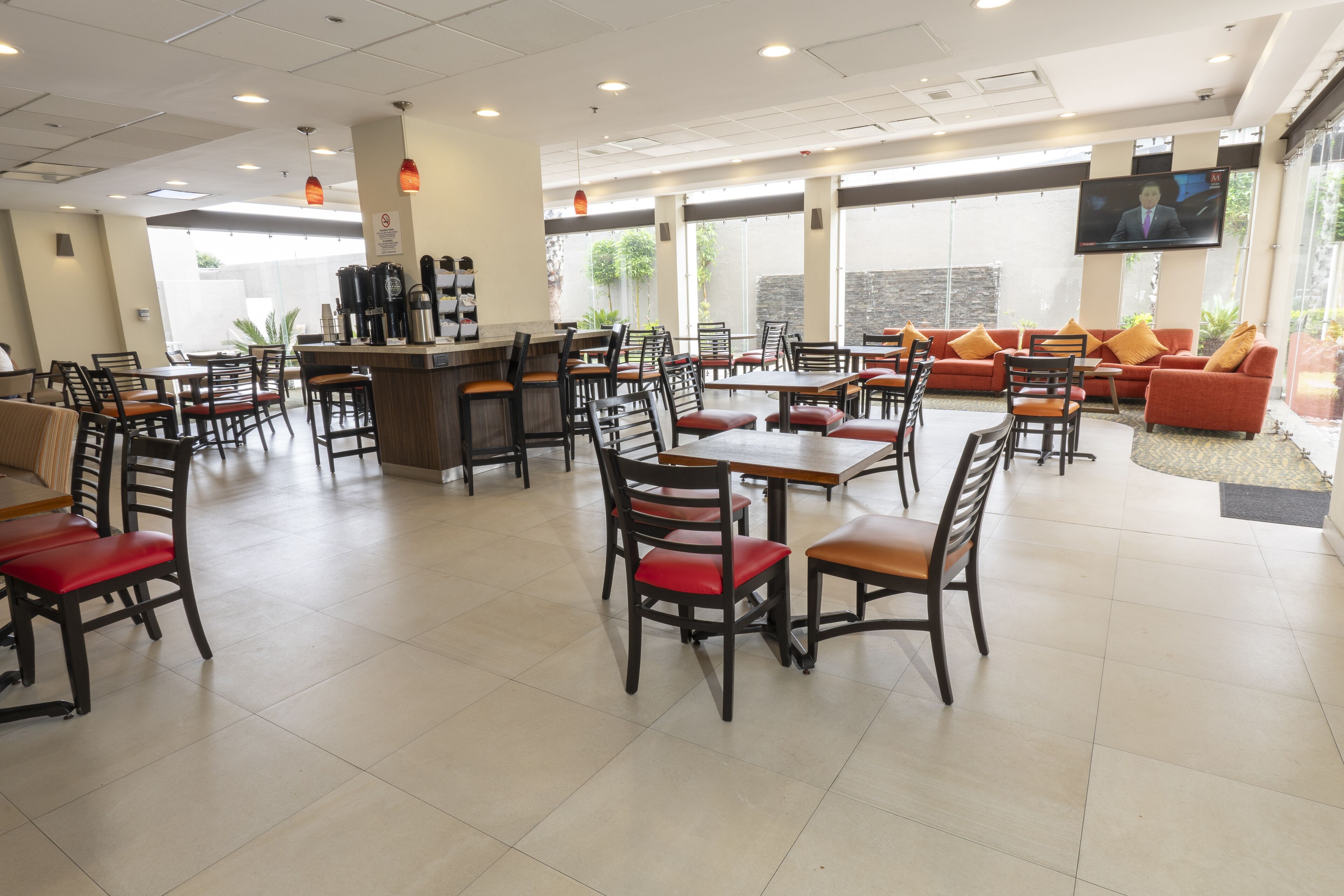 Foto - Holiday Inn Express Guadalajara Aeropuerto by IHG