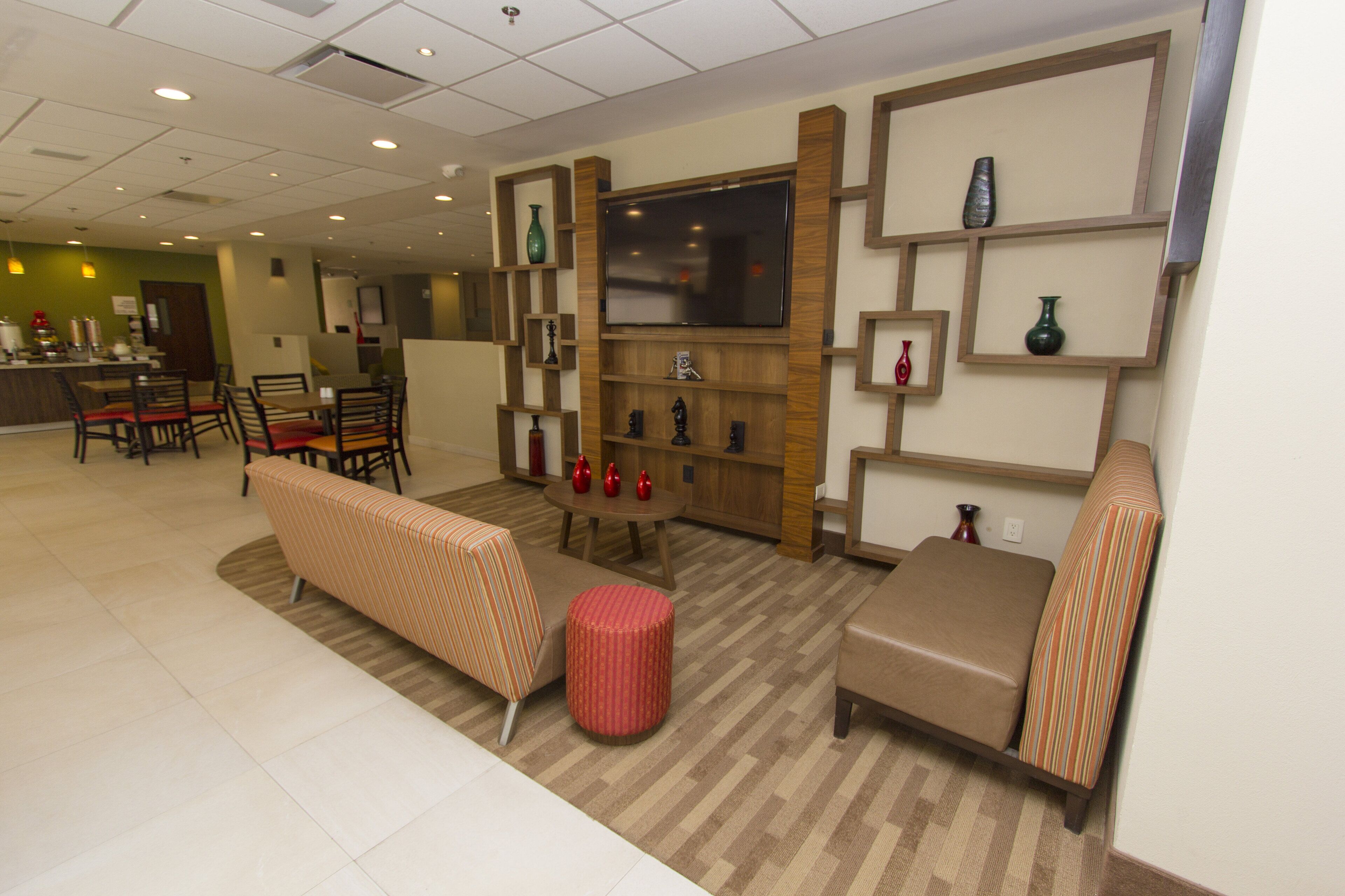 Foto - Holiday Inn Express Guadalajara Aeropuerto, An Ihg