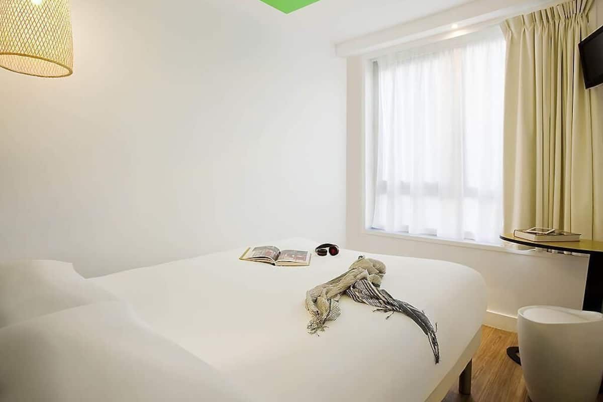Standard Double Room, 1 Single Bed | Desk, free WiFi, bed sheets