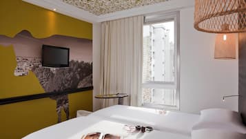 Twin Room, 2 Twin Beds | Front of property