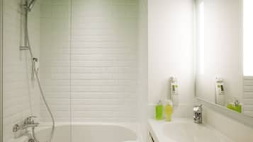 Shower, eco-friendly toiletries, hair dryer, towels