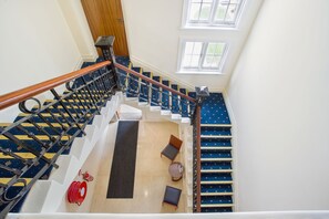 Staircase - Quality Hotel Regent Rockhampton (Rockhampton)