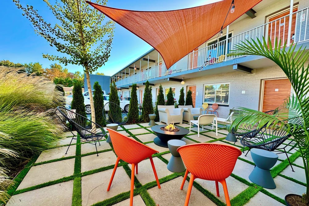 Hotel Royal Oak