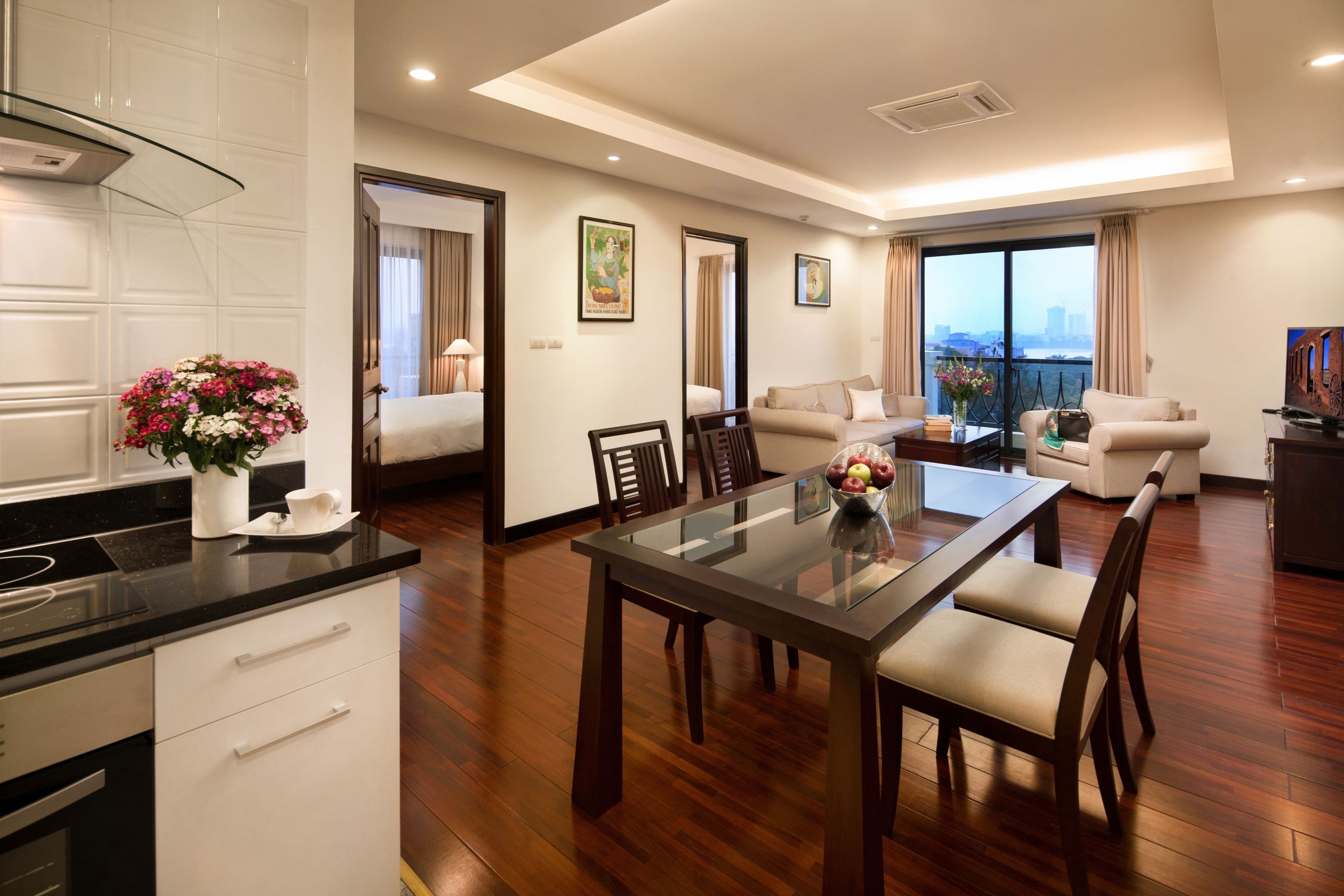 Khu vực ăn uống tại phòng