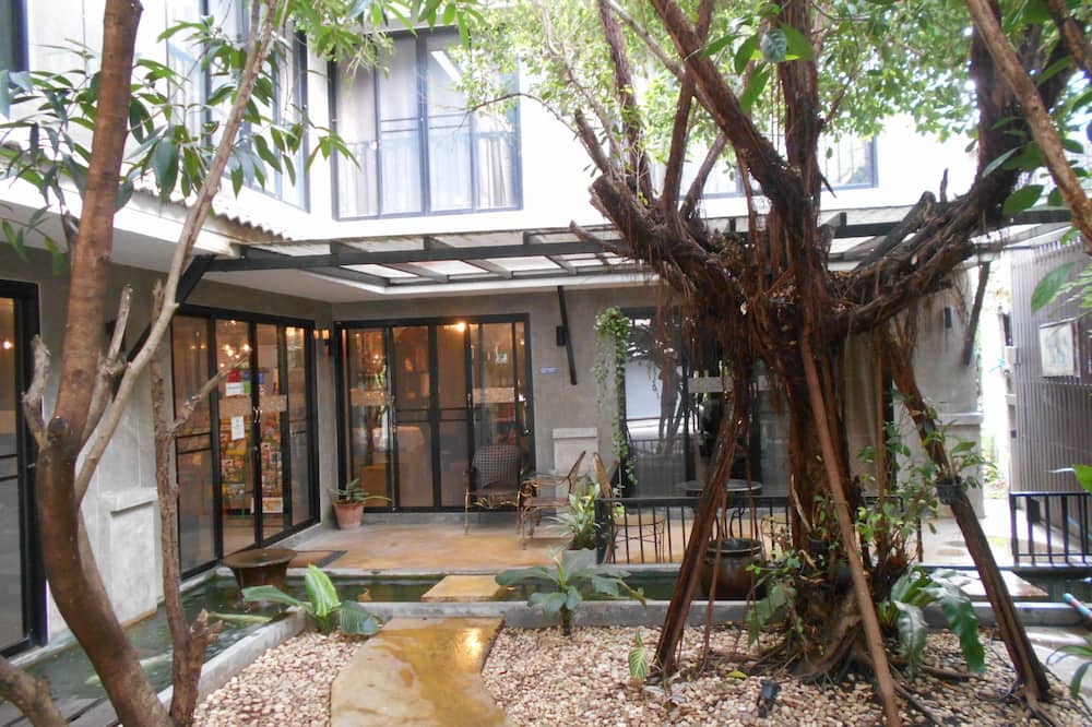 G2 Boutique Hotel