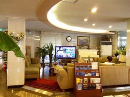Lounge no saguão