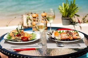 Frühstück, Mittagessen und Abendessen