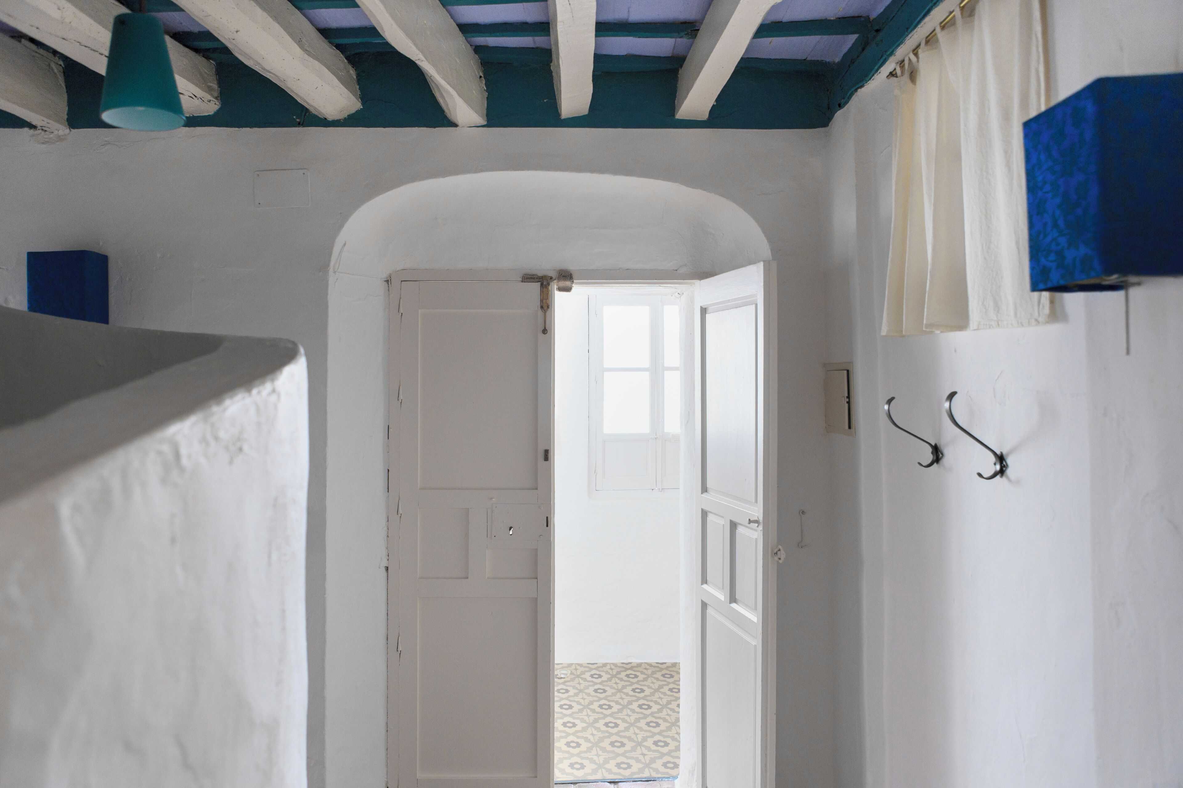 Suite | Premium bedding, individually decorated, individually furnished