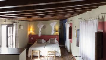 Junior-Suite | Hochwertige Bettwaren, individuell dekoriert, individuell eingerichtet